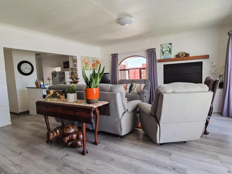 3 Bedroom Property for Sale in Kleinbaai Western Cape